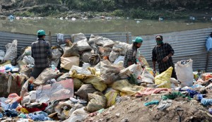Recyclingstation am Bagmati River