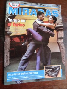 Mein Artikel über den Tango in La Paz ist der Aufmacher des Magazins.